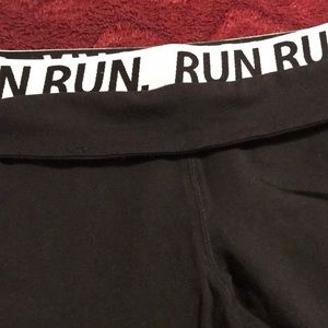 2 NEW yoga Leggings from forever 21